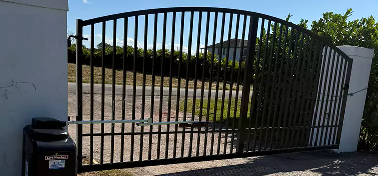 Driveway Fence Repair North Olmsted